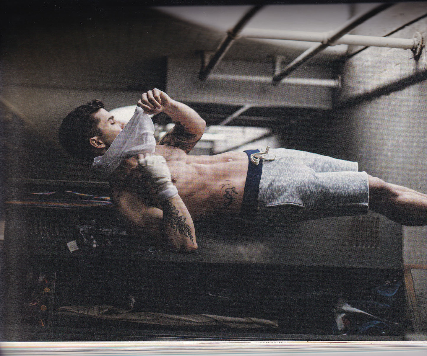 Gay Photobook - Hello Mr - Issue 05